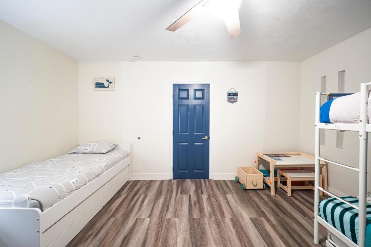 Villa Newly Renovated 3Br2Ba Duplex With Private Dock Key Colony Beach Exterior foto