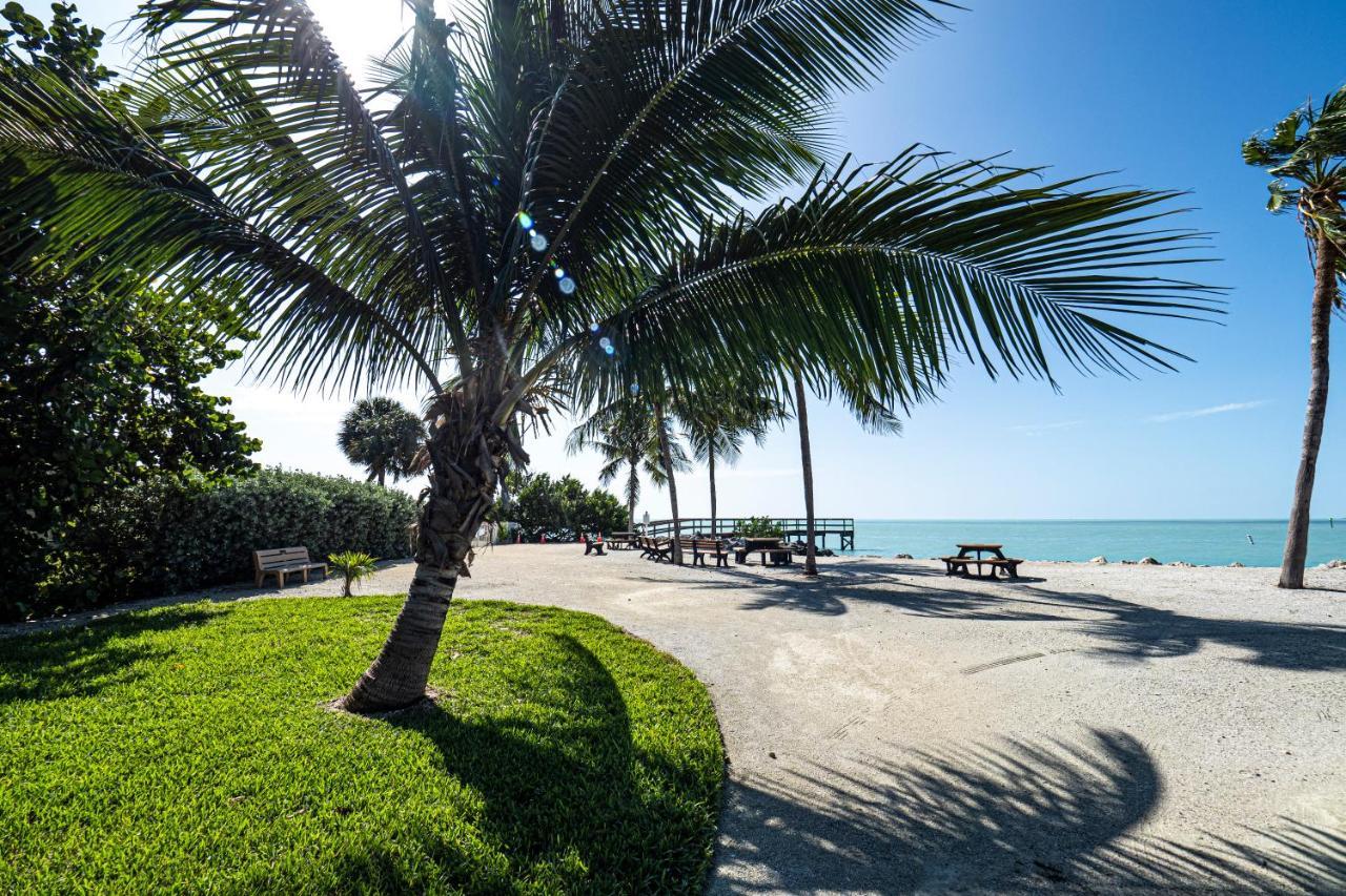 Villa Newly Renovated 3Br2Ba Duplex With Private Dock Key Colony Beach Exterior foto